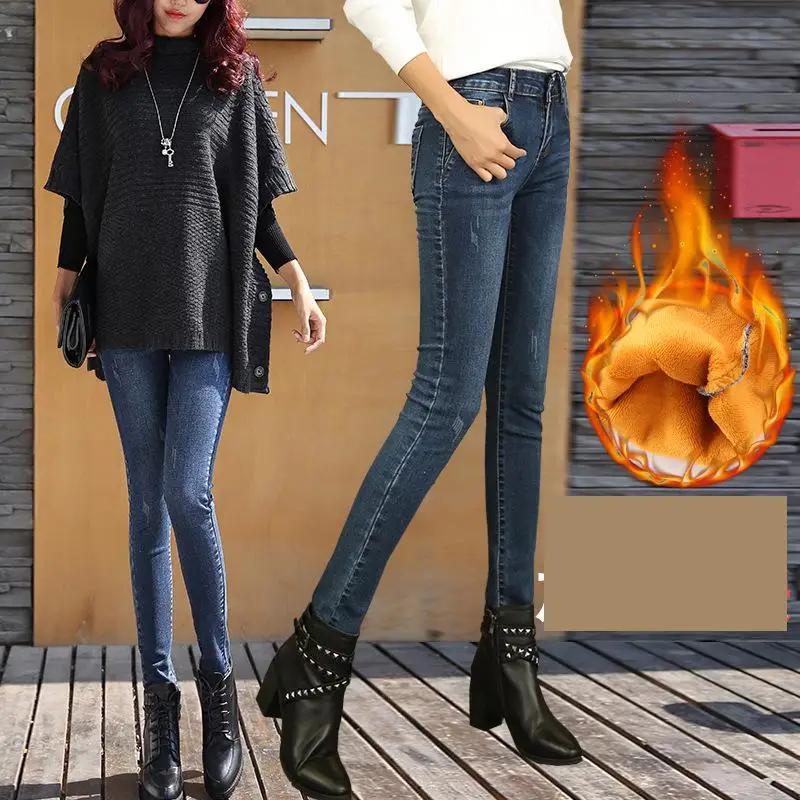 Velvet Thick Women Jeans Warm Winter Mid Waist Trousers Plus Size Cowboy Pants Stretch Denim Jeans Pants Winter Pencil Jeans
Velvet Thick Women Jeans Warm Winter Mid Waist Trousers Plus Size Cowboy Pants Stretch Denim Jeans Pants Winter Pencil Jeans