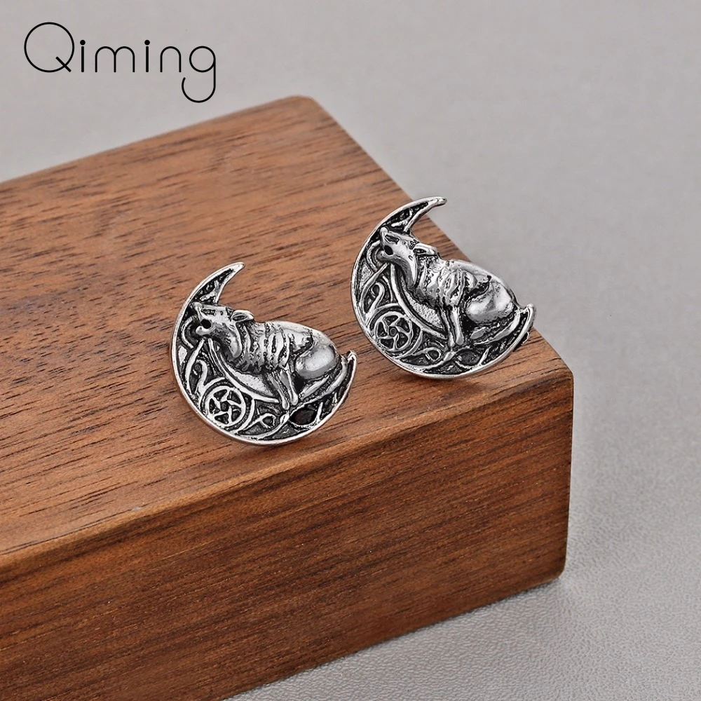 Wolf Crescent Moon Animal Earrings For Women Female Odin 's Symbol of Norse Viking Metal Cool Wholesale Jewelry Stud Earring
Wolf Crescent Moon Animal Earrings For Women Female Odin 's Symbol of Norse Viking Metal Cool Wholesale Jewelry Stud Earring
