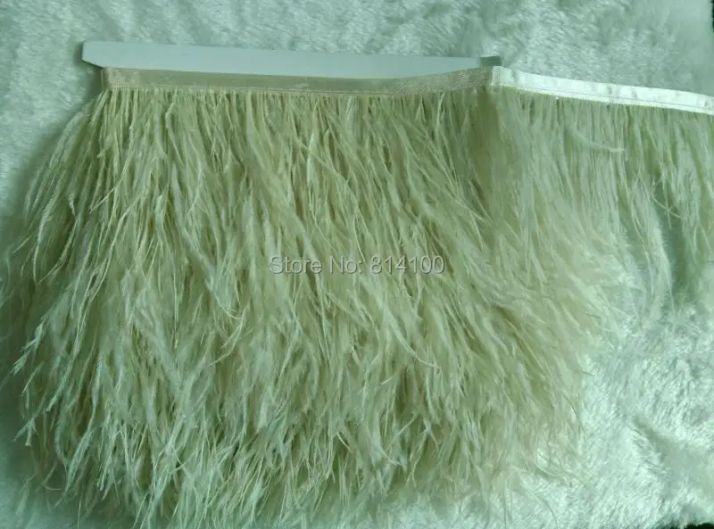 2yards/lot 46# colors Ostrich Feather Plumes Fringe trim 10-15cm Feather Boa Stripe for Party Clothing Accessories Craft
2yards/lot 46# colors Ostrich Feather Plumes Fringe trim 10-15cm Feather Boa Stripe for Party Clothing Accessories Craft