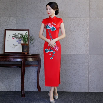 2018 Embroidery Long Cheongsam Vintage Chinese style Womens Summer Mandarin Collar Rayon Qipao Slim Party Dress Vestido S-3XL
2018 Embroidery Long Cheongsam Vintage Chinese style Womens Summer Mandarin Collar Rayon Qipao Slim Party Dress Vestido S-3XL