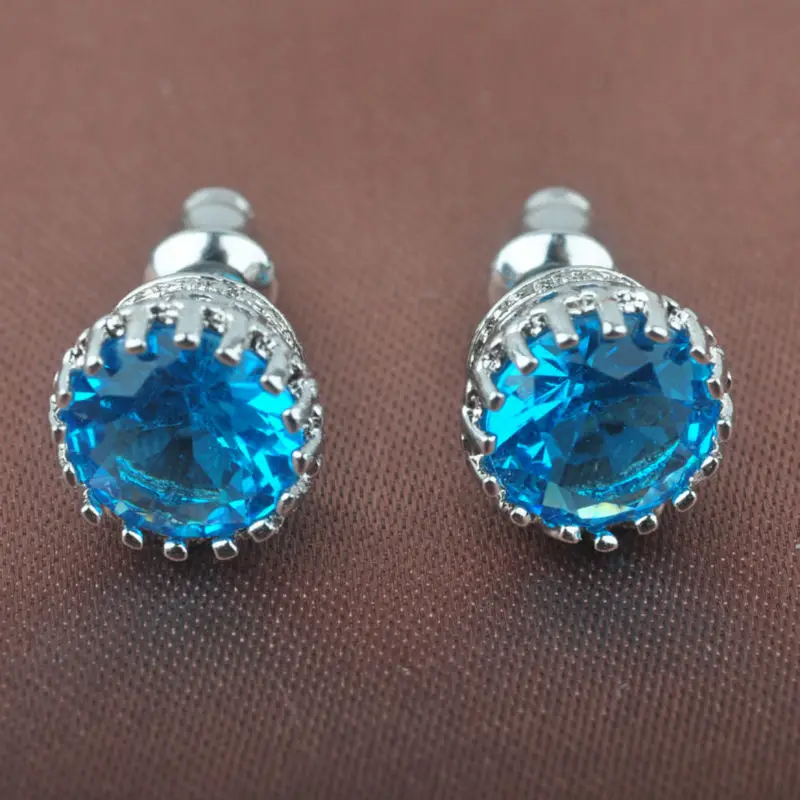 Classic Round Blue Cubic Zirconia For Women Silver Jewelry Stud Earrings Free Shipping LS0122
Classic Round Blue Cubic Zirconia For Women Silver Jewelry Stud Earrings Free Shipping LS0122