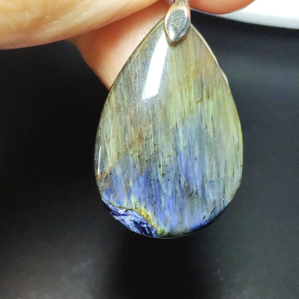 Genuine Natural Blue Pietersite Pendant 28x19x6mm Water Drop Chatoyant Crystal Healing Gemstone Women Necklace Pendant AAAAA
Genuine Natural Blue Pietersite Pendant 28x19x6mm Water Drop Chatoyant Crystal Healing Gemstone Women Necklace Pendant AAAAA