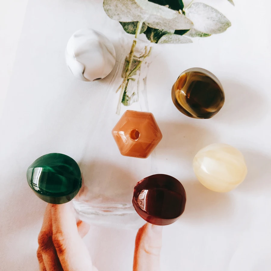 Resin Pendant charms beads diy earrings jewelry making supplies hand made jewelry findings
Resin Pendant charms beads diy earrings jewelry making supplies hand made jewelry findings
