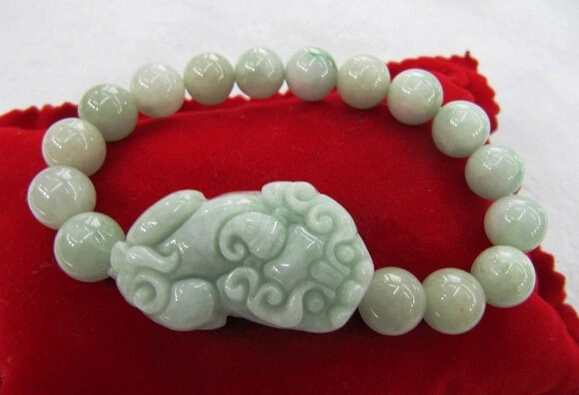 shitou 00829 Natural Chinese Aqua Jade /Jadeite With Bless PiXiu Smooth Beads Bracelet
shitou 00829 Natural Chinese Aqua Jade /Jadeite With Bless PiXiu Smooth Beads Bracelet