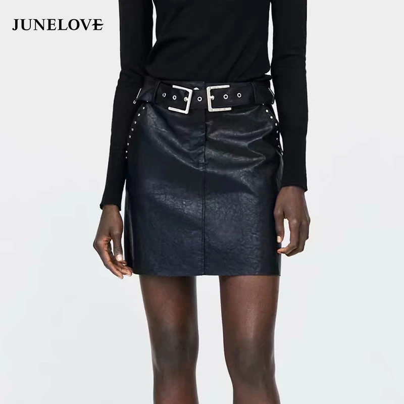 JuneLove Women PU Faux Leather Mini Skirts Vintage Belt Rivet Female A-Line Skirts Casual Retro Lady Sashes Black Skirts Bottoms
JuneLove Women PU Faux Leather Mini Skirts Vintage Belt Rivet Female A-Line Skirts Casual Retro Lady Sashes Black Skirts Bottoms