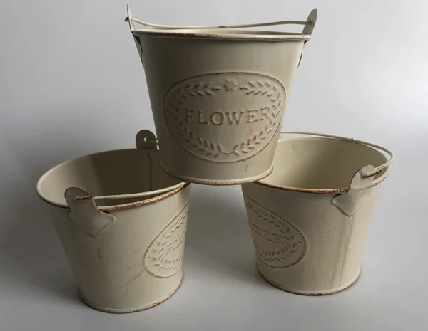 10pcs/lot D9XH7.5CM Herbs Planters Zinc pot For Succulent Galvanised Planters Rustic Nursery Pot wedding Tin Pails Box SF-002
10pcs/lot D9XH7.5CM Herbs Planters Zinc pot For Succulent Galvanised Planters Rustic Nursery Pot wedding Tin Pails Box SF-002