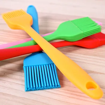 by dhl 500pcs Multi Color Silicone Basting Pastry Brush Oil Brushes For Cake Bread Butter Baking Tools Safety 26*5cm BBQ Brush
by dhl 500pcs Multi Color Silicone Basting Pastry Brush Oil Brushes For Cake Bread Butter Baking Tools Safety 26*5cm BBQ Brush