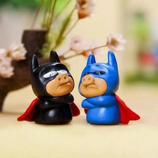 2pcs/set 2.5cm Pig Cos Superman / Batman Mini PVC Figure Collectible Model Toy Small Size 307
2pcs/set 2.5cm Pig Cos Superman / Batman Mini PVC Figure Collectible Model Toy Small Size 307