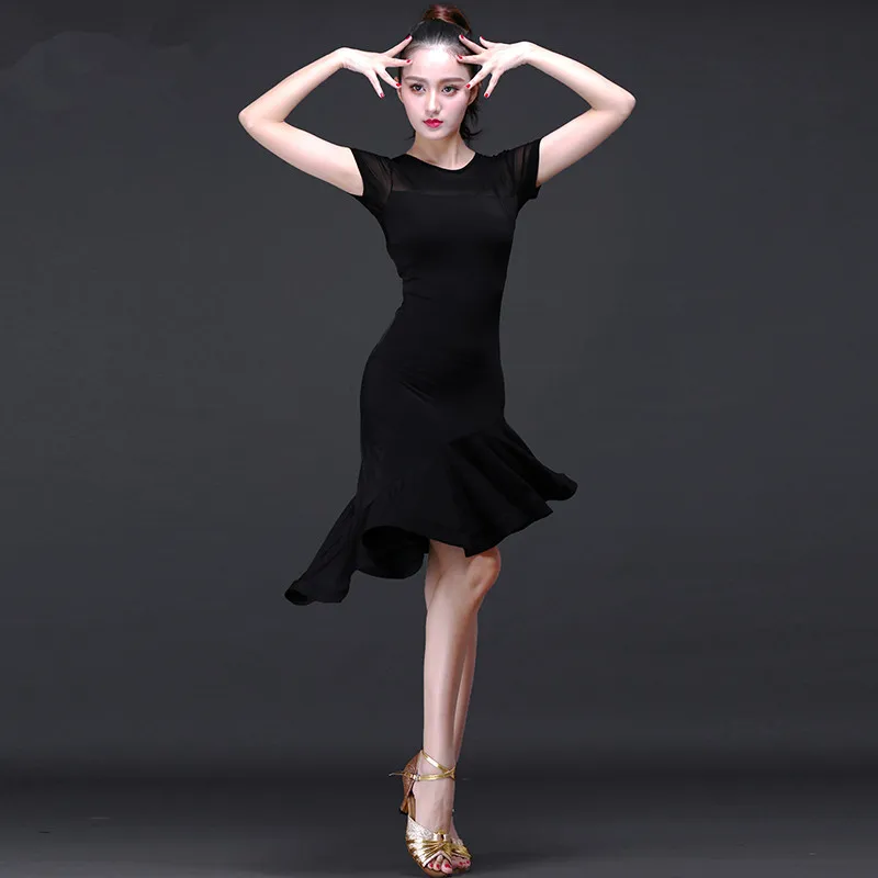 New Fashion Sexy Long sleeve Black Latin Dance one-piece dress for women female Cwboy Ballroom tango Cha Cha Rumba Costumes
New Fashion Sexy Long sleeve Black Latin Dance one-piece dress for women female Cwboy Ballroom tango Cha Cha Rumba Costumes