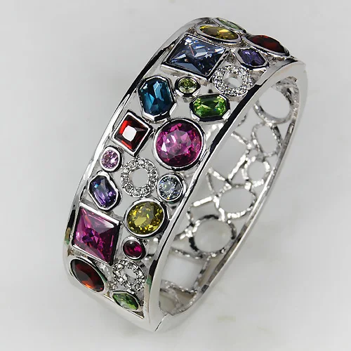 Pink Kunzite Garnet Peridot Blue Crystal Zircon Crystal Zircon Lady's 925 Silver Bracelet B483
Pink Kunzite Garnet Peridot Blue Crystal Zircon Crystal Zircon Lady's 925 Silver Bracelet B483