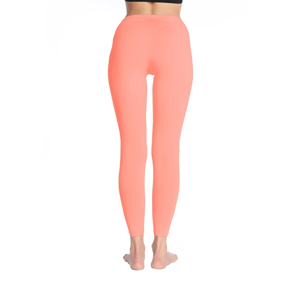 Women Running Tights Quick Dry High Waist Yoga Pants Breathable Seamless Gym Fitness High Elastic Women Sports Leggings
Women Running Tights Quick Dry High Waist Yoga Pants Breathable Seamless Gym Fitness High Elastic Women Sports Leggings