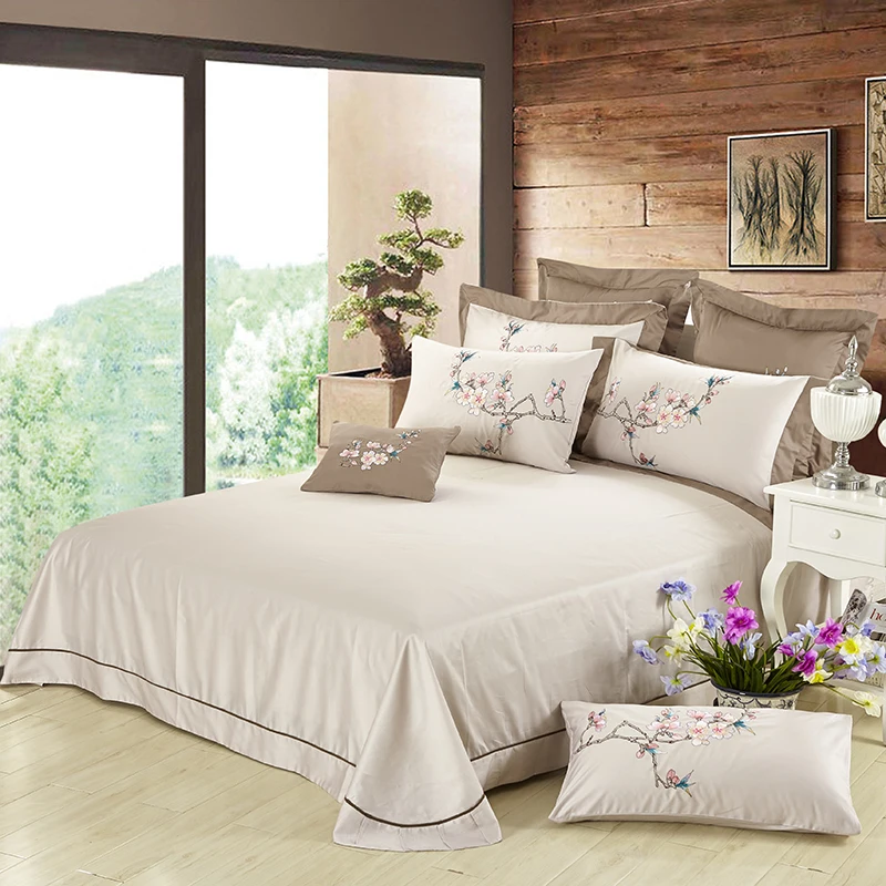 100% Egypt Cotton Silky Luxury Royal Bedding set Queen/King Size Embroidery Korean Bed set Duvet cover Bed linen Pillowcases 100% Egypt Cotton Silky Luxury Royal Bedding set Queen/King Size Embroidery Korean Bed set Duvet cover Bed linen Pillowcases