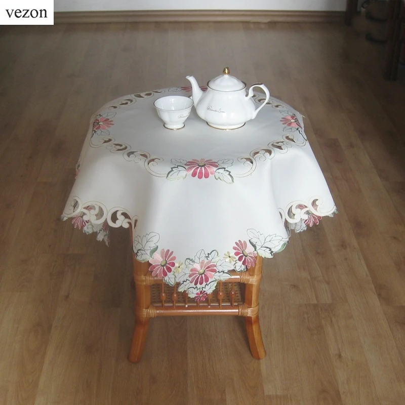 vezon New Floral Embroidery Table Cloth Topper Polyester Satin Embroidered Flower Tablecloth Party Towel Cover Overlays
vezon New Floral Embroidery Table Cloth Topper Polyester Satin Embroidered Flower Tablecloth Party Towel Cover Overlays