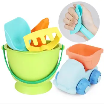 Soft rubber 5pcs/Set Summer Beach Sand Play Toys Sand Water Toys Kids Seaside Bucket Shovel Rake Kit Play Toy Children Tools
Soft rubber 5pcs/Set Summer Beach Sand Play Toys Sand Water Toys Kids Seaside Bucket Shovel Rake Kit Play Toy Children Tools