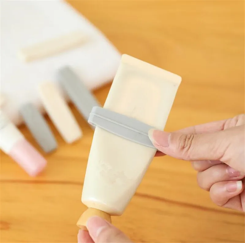 3pcs/set Plastic Toothpaste Tube Squeezer Toothpaste Cosmetic Dispenser Holder Bathroom Accessories Toothpaste Squeezer
3pcs/set Plastic Toothpaste Tube Squeezer Toothpaste Cosmetic Dispenser Holder Bathroom Accessories Toothpaste Squeezer
