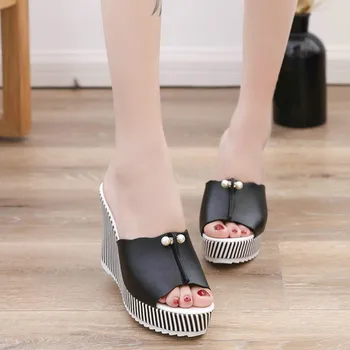 Dwayne 2019 Women Shoes High-heeled Slippers Summer Wedges Platform Stripe Pearl Sandals Flip Flops Women Shoes Sandalias Mujer
Dwayne 2019 Women Shoes High-heeled Slippers Summer Wedges Platform Stripe Pearl Sandals Flip Flops Women Shoes Sandalias Mujer