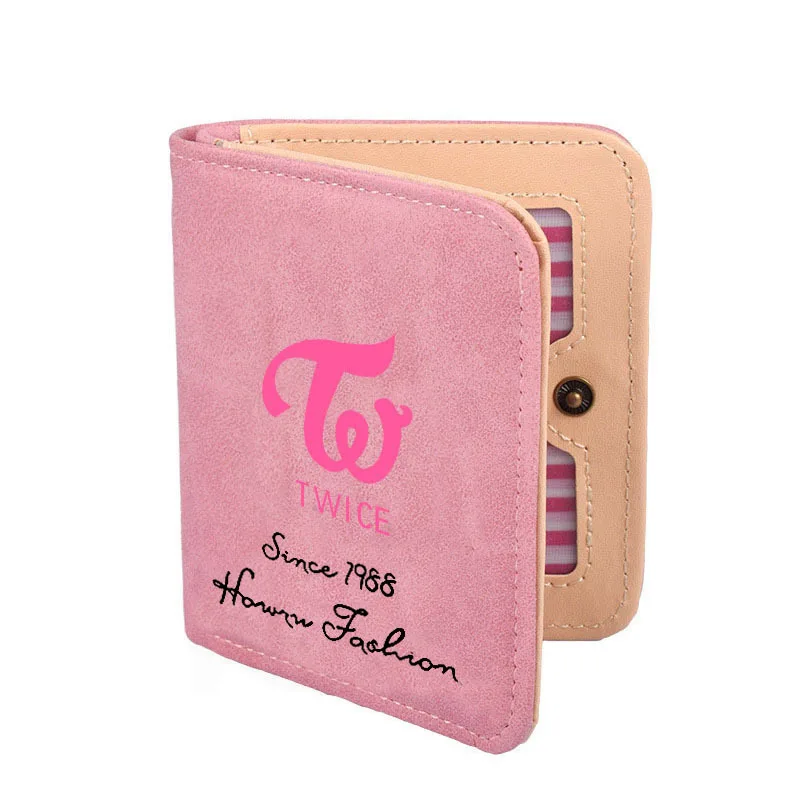 KPOP TWICE 2019 New Woman Wallet Short Style Simple Clutch Hasp Girls Purse Change Purse Hasp Money Bag Carteira Feminina
KPOP TWICE 2019 New Woman Wallet Short Style Simple Clutch Hasp Girls Purse Change Purse Hasp Money Bag Carteira Feminina