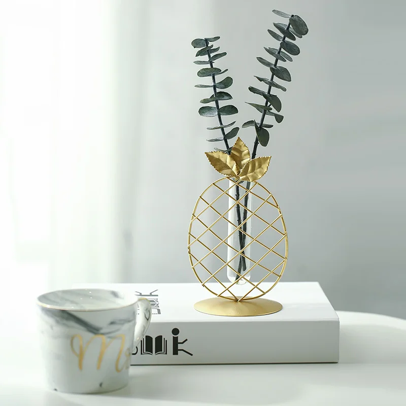 Nordic Style Gold Iron Pineapple Hydroponic Vase Artificial Green Plant Decoration Home Furnishings Eucalyptus Leaves 05570
Nordic Style Gold Iron Pineapple Hydroponic Vase Artificial Green Plant Decoration Home Furnishings Eucalyptus Leaves 05570