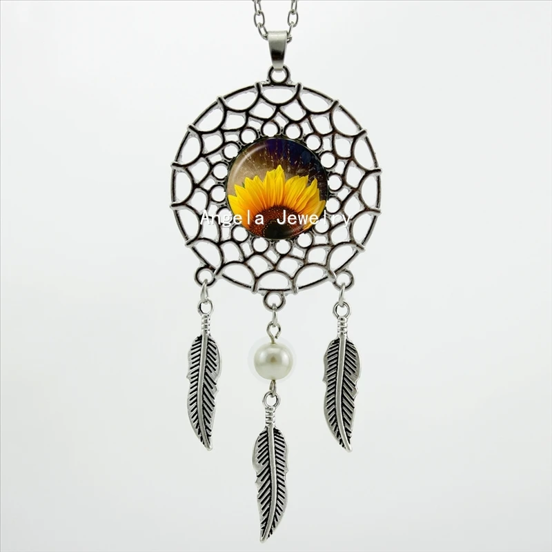 2017 Trendy Style Yellow Sunflower Necklace Sunflower Pendant Dream Catcher Jewelry Wings Shaped Sweater Chain DC-00255
2017 Trendy Style Yellow Sunflower Necklace Sunflower Pendant Dream Catcher Jewelry Wings Shaped Sweater Chain DC-00255