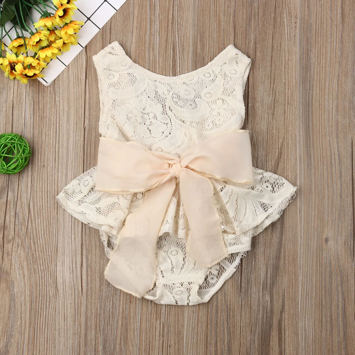 Baby Girl Sleeveless Princess Lace Fashion Bow Summer Casual Outfits Kids Toddler Party Tutu Dress Sundress Casual Clothing
Baby Girl Sleeveless Princess Lace Fashion Bow Summer Casual Outfits Kids Toddler Party Tutu Dress Sundress Casual Clothing