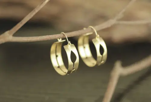 925 Solid Sterling Silver Branch Flower Hoop Huggie Endless Earrings Jewelry A1345
925 Solid Sterling Silver Branch Flower Hoop Huggie Endless Earrings Jewelry A1345