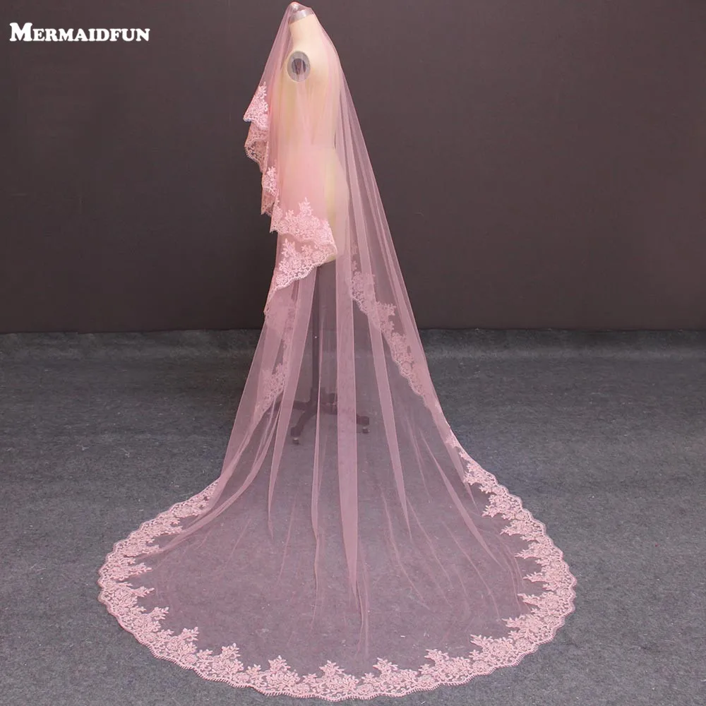 2019 Real Images One Layer Lace Edge Cover Face Pink Tulle Wedding Veil WITHOUT Comb Long Bridal Veil Wedding Accessories
2019 Real Images One Layer Lace Edge Cover Face Pink Tulle Wedding Veil WITHOUT Comb Long Bridal Veil Wedding Accessories