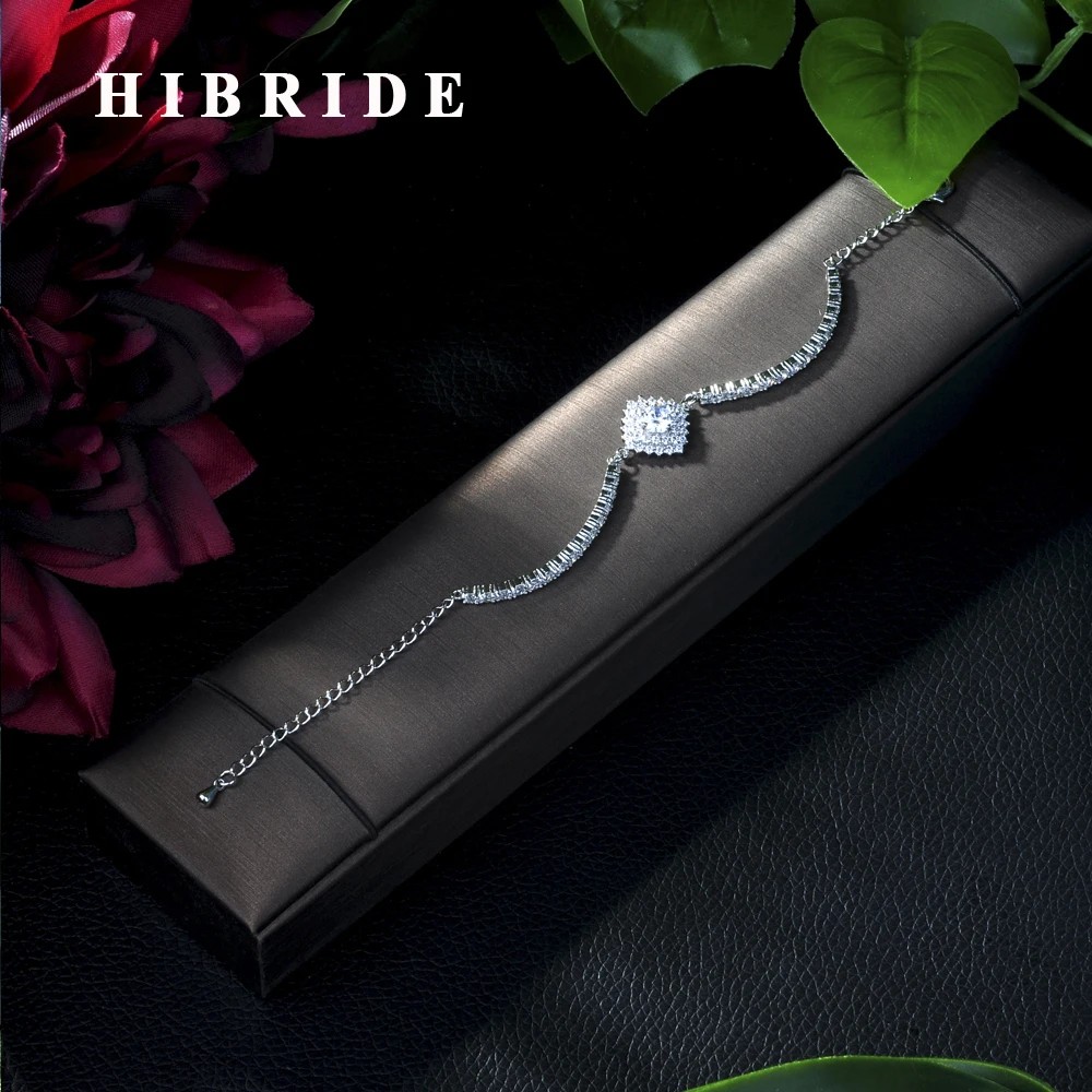 HIBRIDE Trendy Exquisite Square & Water Drop Micro Pave Zirconia Crystal Cuff Bracelet Bangle for Women Dress Jewelry B-06
HIBRIDE Trendy Exquisite Square & Water Drop Micro Pave Zirconia Crystal Cuff Bracelet Bangle for Women Dress Jewelry B-06