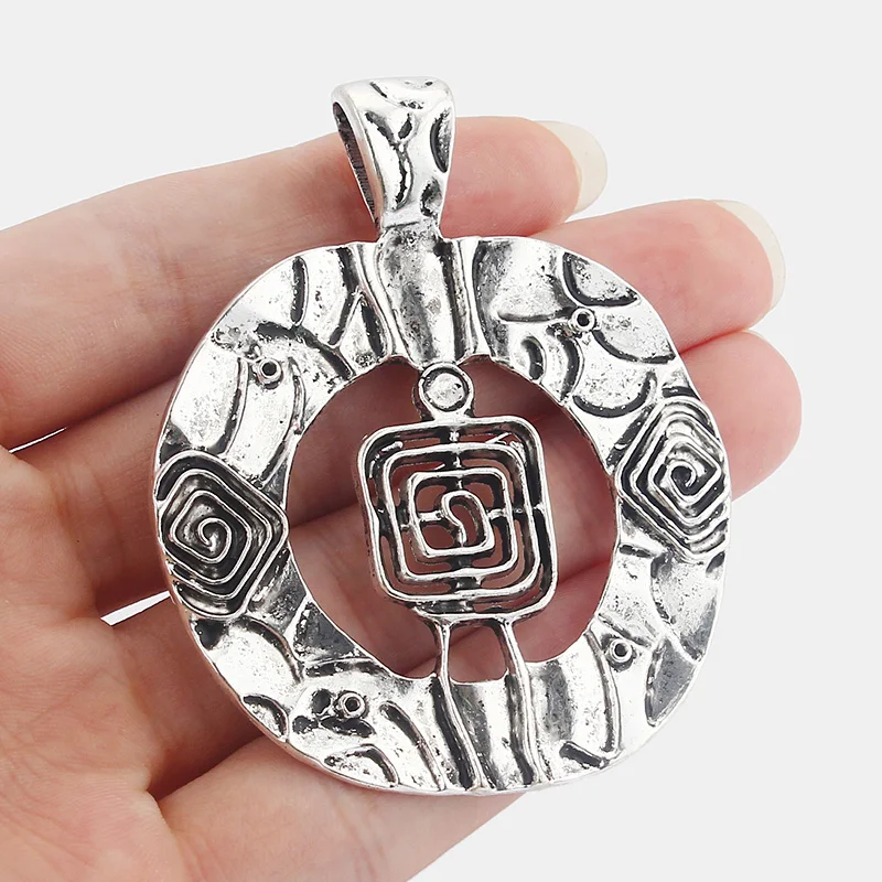 5pcs Large Antique Silver Tone Swirl Spiral Style Charms Pendants For Jewelry Making Findings 72x57mm
5pcs Large Antique Silver Tone Swirl Spiral Style Charms Pendants For Jewelry Making Findings 72x57mm