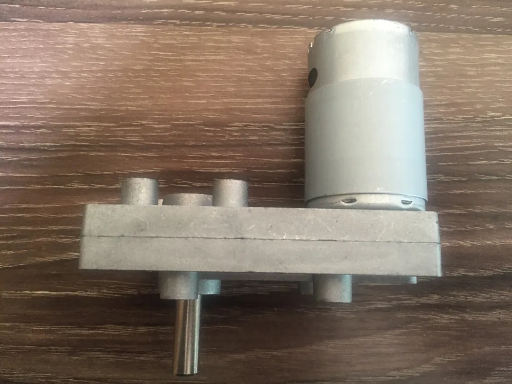 new Low speed high torque DC motor gear motor 100FH-2.2 12V 2.2 revolutions per minute plate gearbox All metal gear Electric
new Low speed high torque DC motor gear motor 100FH-2.2 12V 2.2 revolutions per minute plate gearbox All metal gear Electric