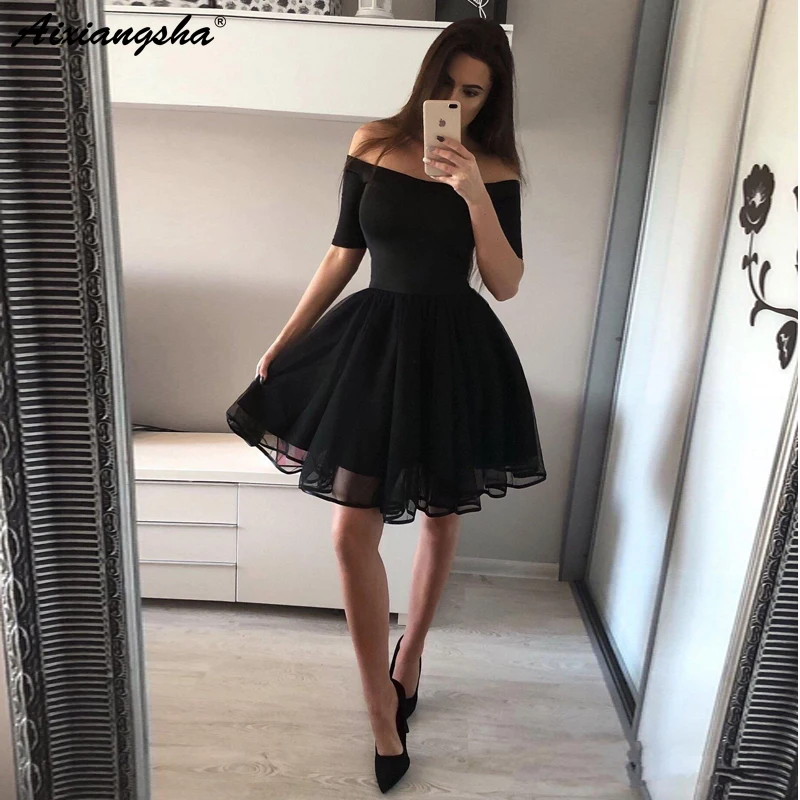 Hot A Line Off the Shoulder Half Sleeve Red Short Prom Dress Graduation Homecoming Dresses Chic Little Black Dress
Hot A Line Off the Shoulder Half Sleeve Red Short Prom Dress Graduation Homecoming Dresses Chic Little Black Dress