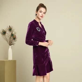 Velvet Dress Women 2019 Spring New Fashion V Neck Long Sleeve Single Breasted Elegant Slim Ruffles Dress
Velvet Dress Women 2019 Spring New Fashion V Neck Long Sleeve Single Breasted Elegant Slim Ruffles Dress