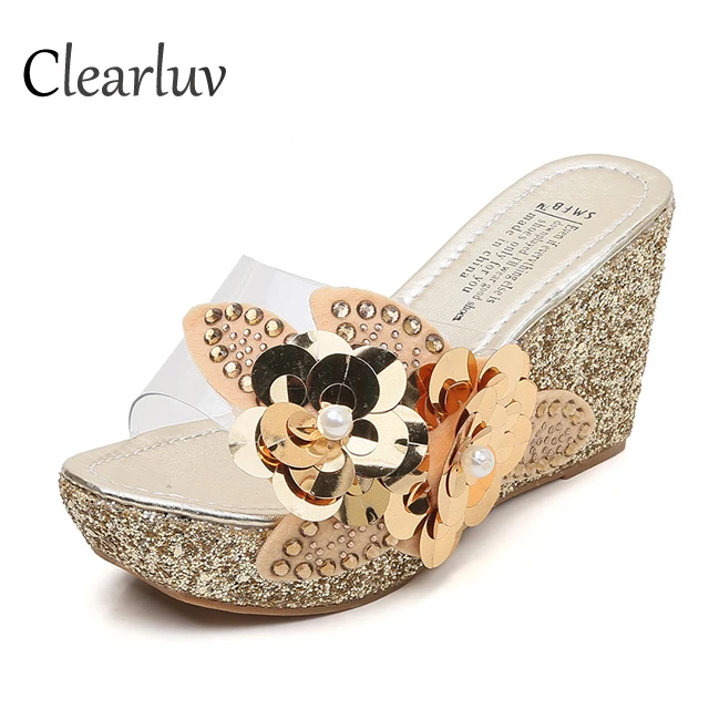 2019 new summer ladies high heels trend flash transparent wedge with thick bottom sequins high heel 8cm sandals large size 35-40
2019 new summer ladies high heels trend flash transparent wedge with thick bottom sequins high heel 8cm sandals large size 35-40