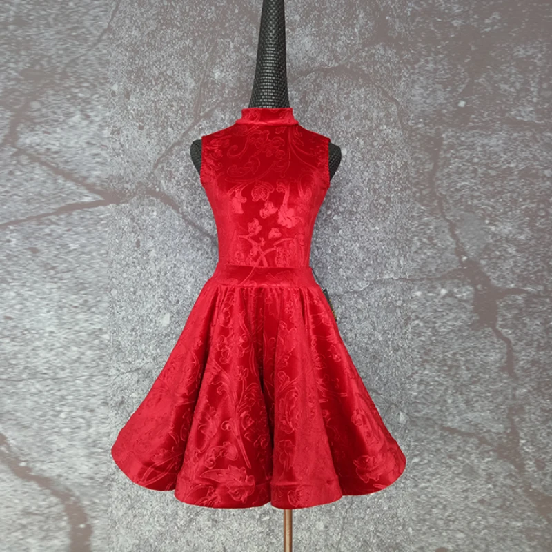 2018 New Latin Dance Suit for Ladies Red Color Sleeveless Skirt Women Ballroom Girl Competitive Samba Child Tango Costume N1050
2018 New Latin Dance Suit for Ladies Red Color Sleeveless Skirt Women Ballroom Girl Competitive Samba Child Tango Costume N1050