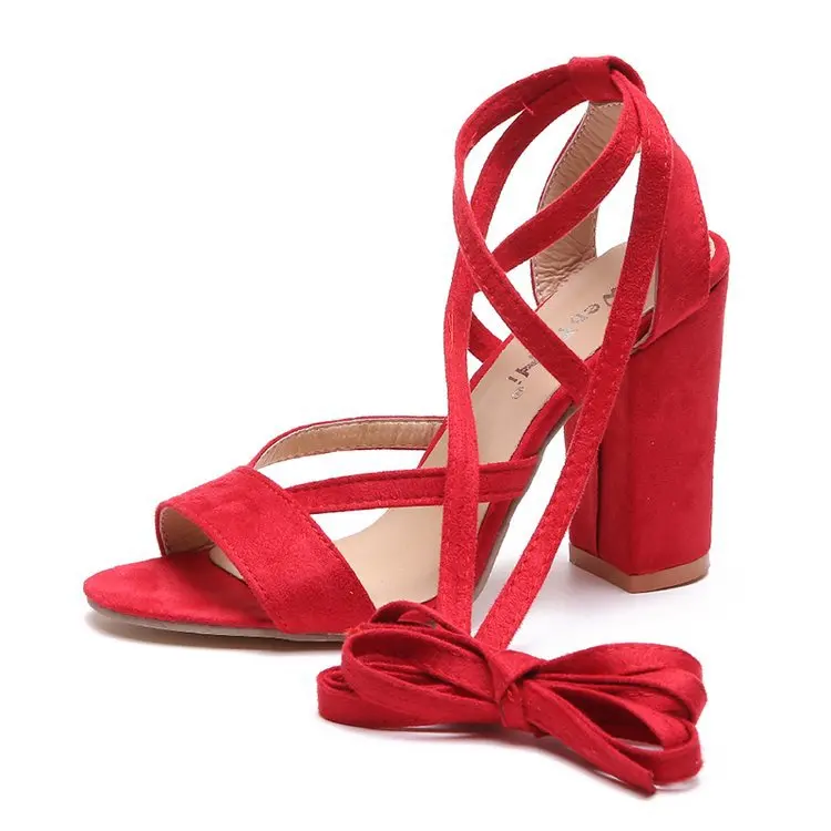 2019 summer European and American explosions high-heeled straps plus size women's shoes
2019 summer European and American explosions high-heeled straps plus size women's shoes