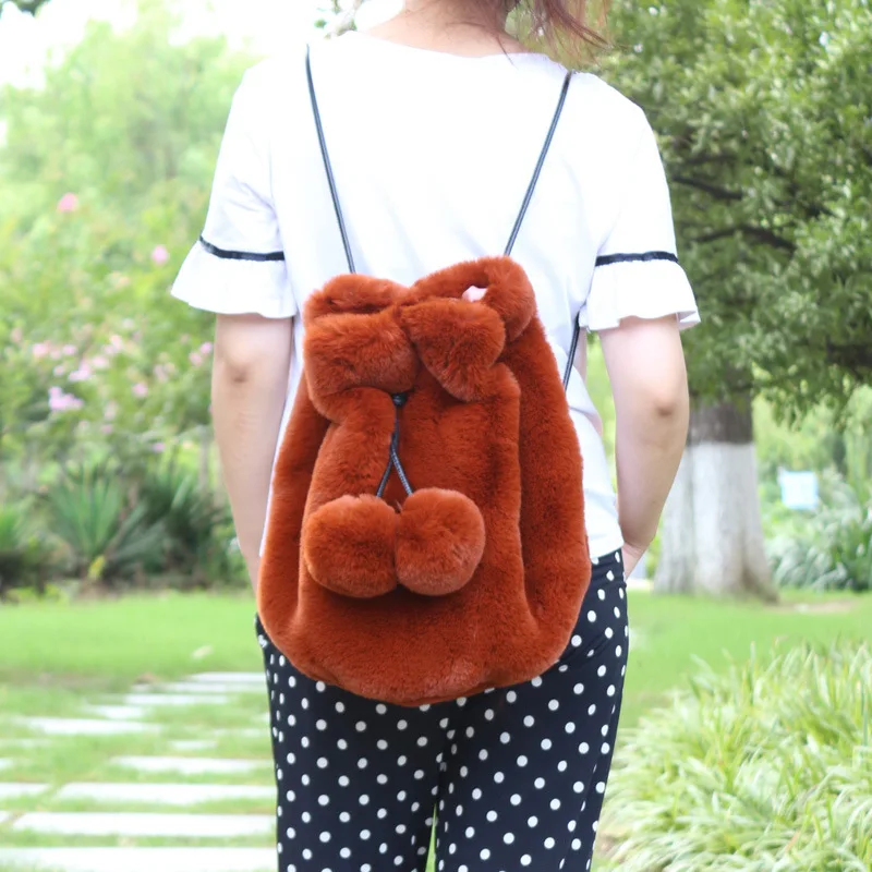 2018 winter new style Ladies' bags High Imitation Rex Rabbit fur bags Women shoulder bag Ladies Furry Backpack
2018 winter new style Ladies' bags High Imitation Rex Rabbit fur bags Women shoulder bag Ladies Furry Backpack