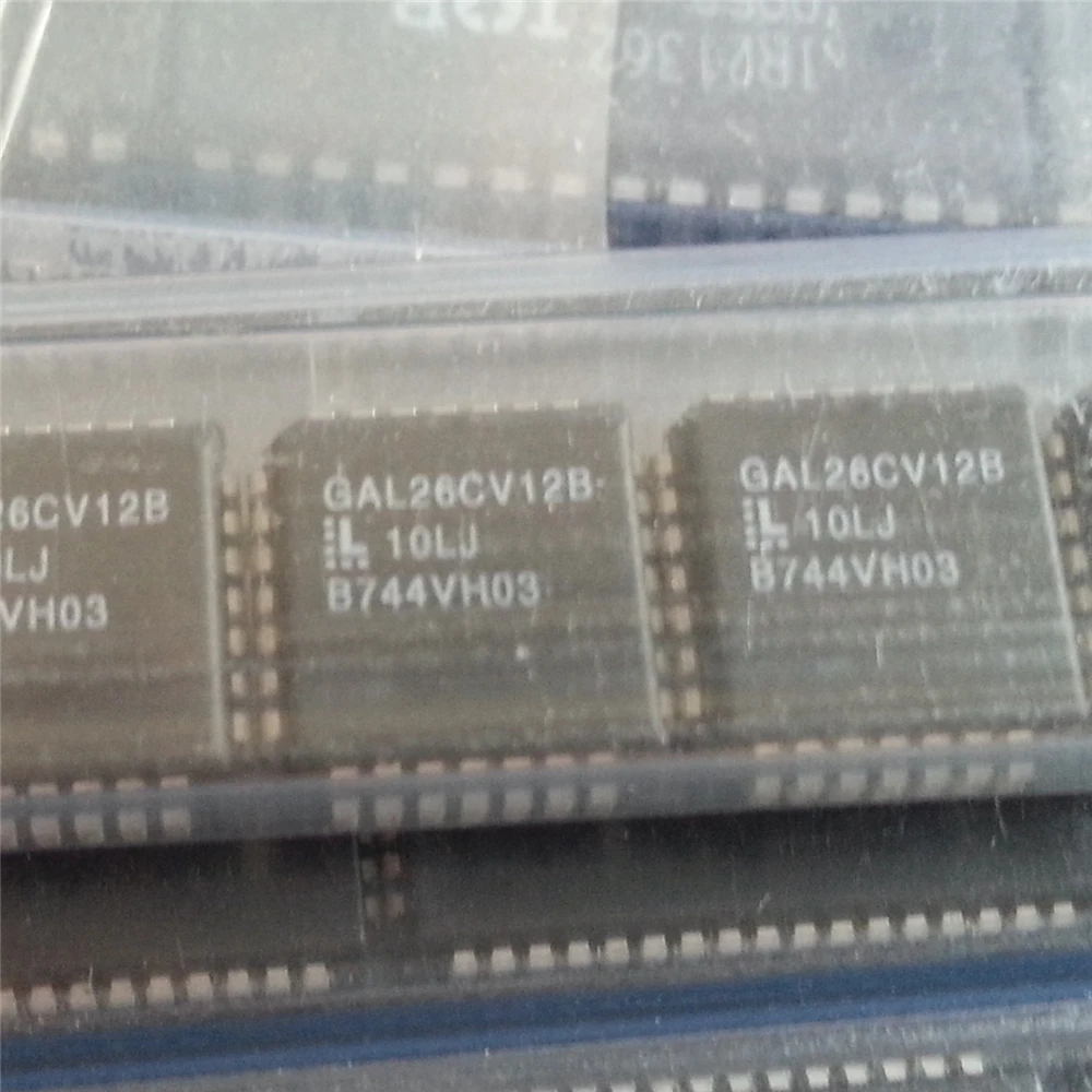 GAL26CV12B-10LJ GAL26CV12B-10L GAL26CV12B-10 GAL26CV12B новый оригинальный 2 шт./лот
GAL26CV12B-10LJ GAL26CV12B-10L GAL26CV12B-10 GAL26CV12B новый оригинальный 2 шт./лот