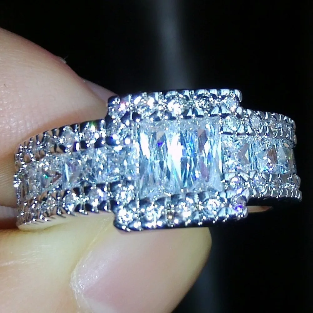 Size 9/10/11/12 Trendy Jewelry 10kt white gold filled Princess cut AAA Cubic Zirconia Wedding Men Ring Gift choucong
Size 9/10/11/12 Trendy Jewelry 10kt white gold filled Princess cut AAA Cubic Zirconia Wedding Men Ring Gift choucong