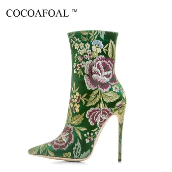 COCOAFOAL Woman Embroider Chelsea Boots Fashion Sexy 12 CM High Heel Shoes Blue Green Plus Size 33 - 43 Autumn Winter Boots 2018
COCOAFOAL Woman Embroider Chelsea Boots Fashion Sexy 12 CM High Heel Shoes Blue Green Plus Size 33 - 43 Autumn Winter Boots 2018