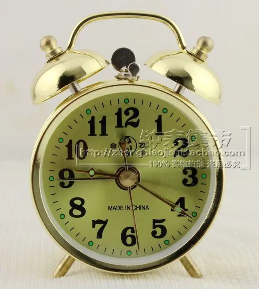 Nostalgic vintage mechanical alarm clock iron bell interaural desktop clock antiques for home relogio de mesa despertador 15
Nostalgic vintage mechanical alarm clock iron bell interaural desktop clock antiques for home relogio de mesa despertador 15