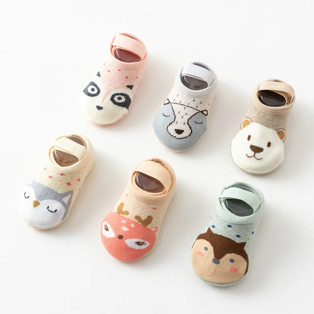 0-4 Years old Baby socks newborn 6 Style of cartoon Terry cotton children Autumn Winter non-slip socks dispensing hot Baby socks
0-4 Years old Baby socks newborn 6 Style of cartoon Terry cotton children Autumn Winter non-slip socks dispensing hot Baby socks