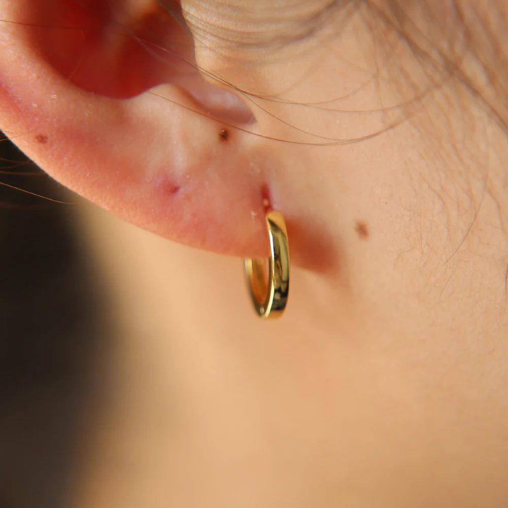 BRASS HOOP Y (4)