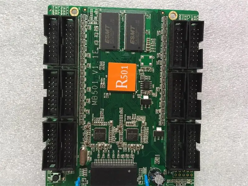 Sending and receiving system all-in-one card 256*128 up to 130000dots 12 groups hub75 interface HD-R501 synchronous control card
Sending and receiving system all-in-one card 256*128 up to 130000dots 12 groups hub75 interface HD-R501 synchronous control card