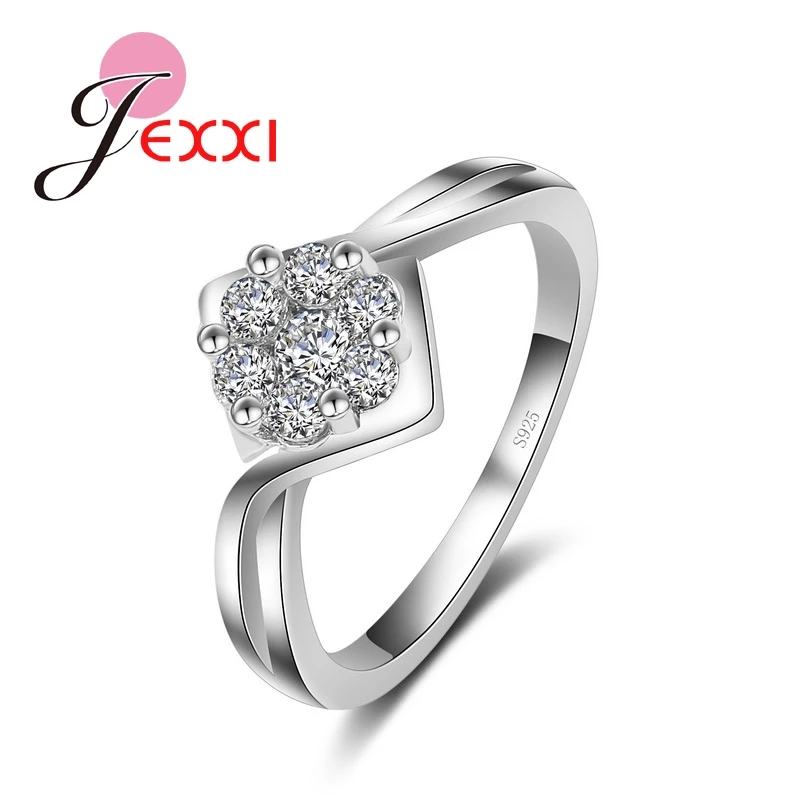 Rhombus Fashion Design With Full Shiny CZ Crystal Females Beautiful Rings For Party Accessories Birthday Gift For Girls
Rhombus Fashion Design With Full Shiny CZ Crystal Females Beautiful Rings For Party Accessories Birthday Gift For Girls