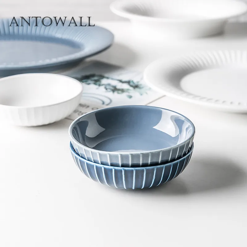 ANTOWALL Household restaurant ceramic dinnerware oil soy sauce vinegar small dish snack saucer blue and white fun mini dish
ANTOWALL Household restaurant ceramic dinnerware oil soy sauce vinegar small dish snack saucer blue and white fun mini dish