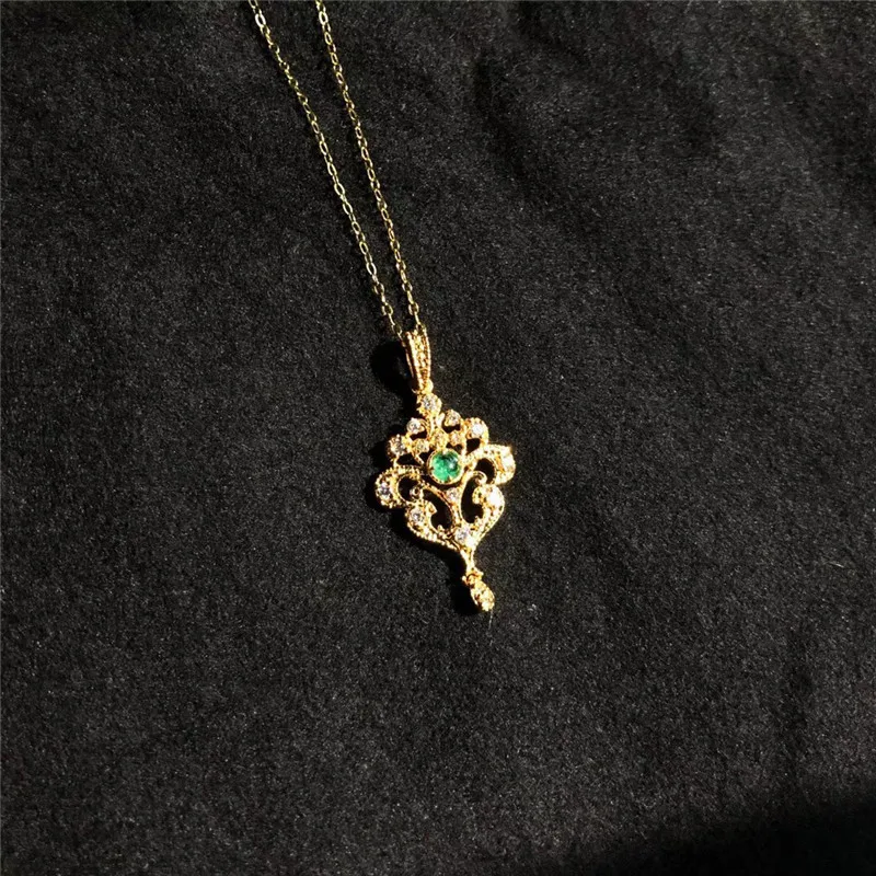 Aazuo Real 18K Yellow Gold Real Diamond IJ SI 0.133ct Natural Emerald Flower Pendent Necklace gifted for Women Chain Au750 Aazuo Real 18K Yellow Gold Real Diamond IJ SI 0.133ct Natural Emerald Flower Pendent Necklace gifted for Women Chain Au750
