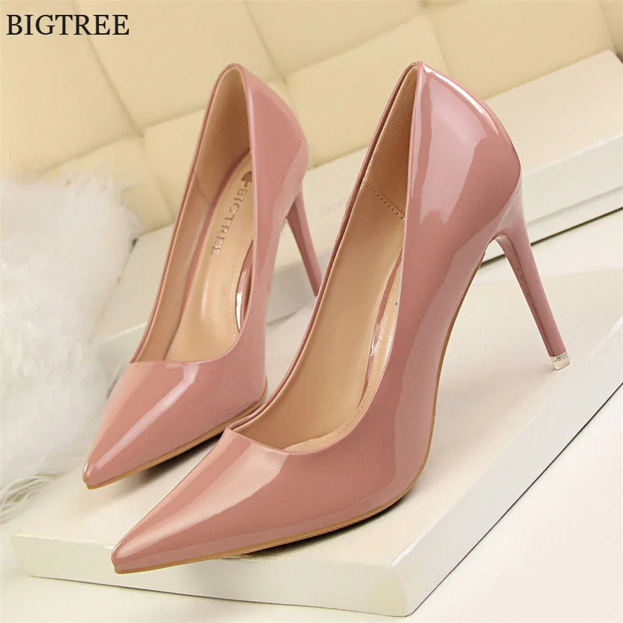 2017 New Concise Thin Heels Shallow Women's Office Shoes 9 Colors Solid Patent Leather Women Pumps Pointed Toe High Heels Shoes
2017 New Concise Thin Heels Shallow Women's Office Shoes 9 Colors Solid Patent Leather Women Pumps Pointed Toe High Heels Shoes