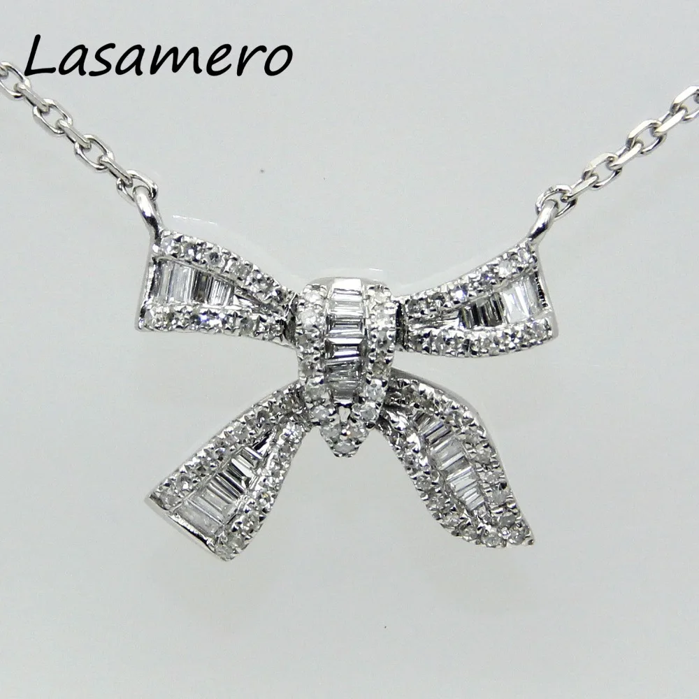 LASAMERO Halo 0.36CT 18k White Gold Round Cut Floral Hollow Filigree Pave Set Diamond Pendant Necklace
LASAMERO Halo 0.36CT 18k White Gold Round Cut Floral Hollow Filigree Pave Set Diamond Pendant Necklace