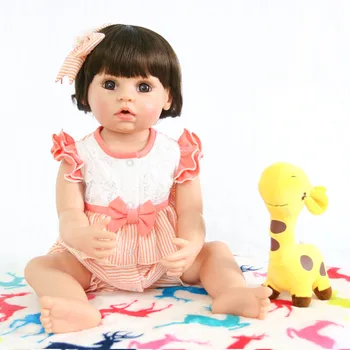 Brand NPK dolls bebe dolls 55cm full vinyl silicone reborn baby girl dolls can bathe with giraffe newborn Bebe alive doll toys
Brand NPK dolls bebe dolls 55cm full vinyl silicone reborn baby girl dolls can bathe with giraffe newborn Bebe alive doll toys