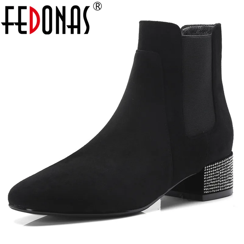 FEDONAS New Women Basic Ankle Boots Rhinestone Heels Wedding Party Shoes Woman Autumn Winter Ladies Short Boots Ladies New Shoes
FEDONAS New Women Basic Ankle Boots Rhinestone Heels Wedding Party Shoes Woman Autumn Winter Ladies Short Boots Ladies New Shoes