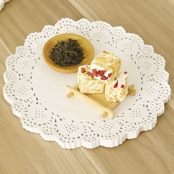 7.5inch White Paper Doilies Christmas Table Decorative Cake Doily Holder For Party Wedding Baker Deco Table Home Decor
7.5inch White Paper Doilies Christmas Table Decorative Cake Doily Holder For Party Wedding Baker Deco Table Home Decor